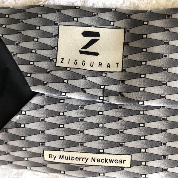 Zigurat Silk Tie - Picture 3 of 3